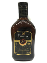 Load image into Gallery viewer, VIEJO DE CALDAS Rum 3 years 700 ml
